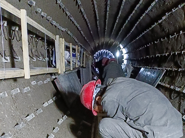 �ຣ���D�G�ͻ�ע��ʩ������